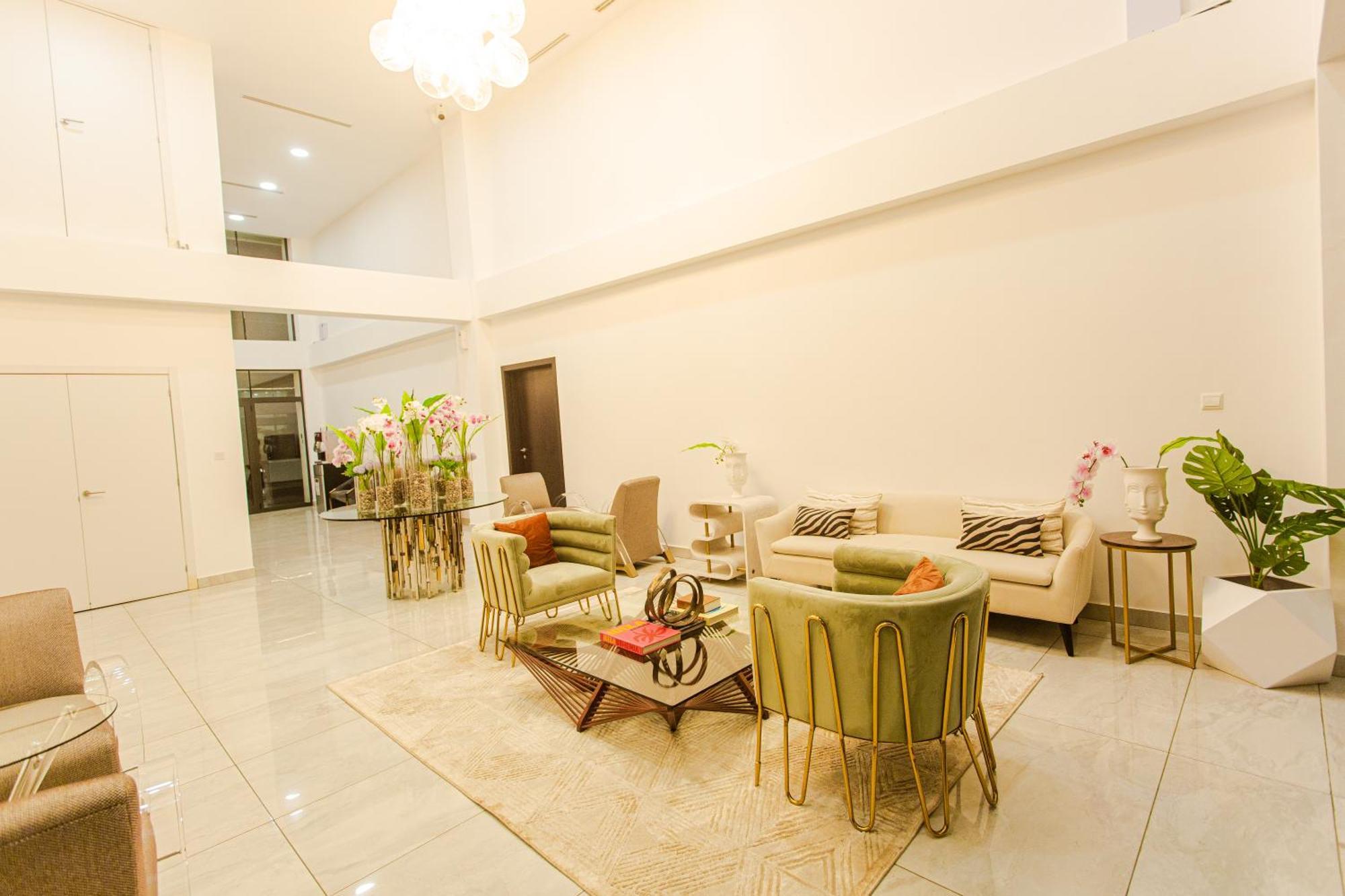Accra Luxury Apartments @ The Signature Buitenkant foto